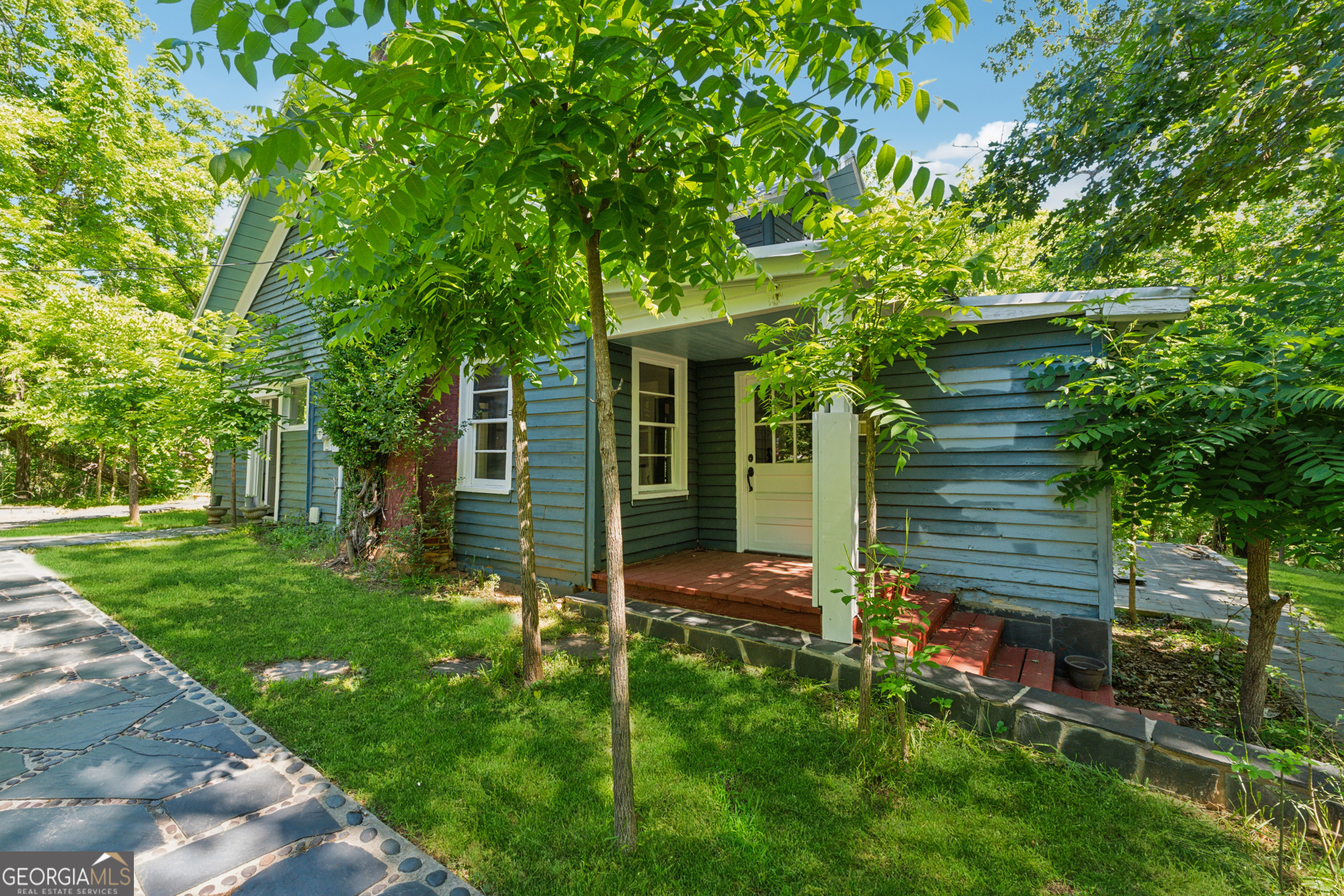 13795 Arnold Mill Road Roswell, GA 30075 - Photo 4 of 47