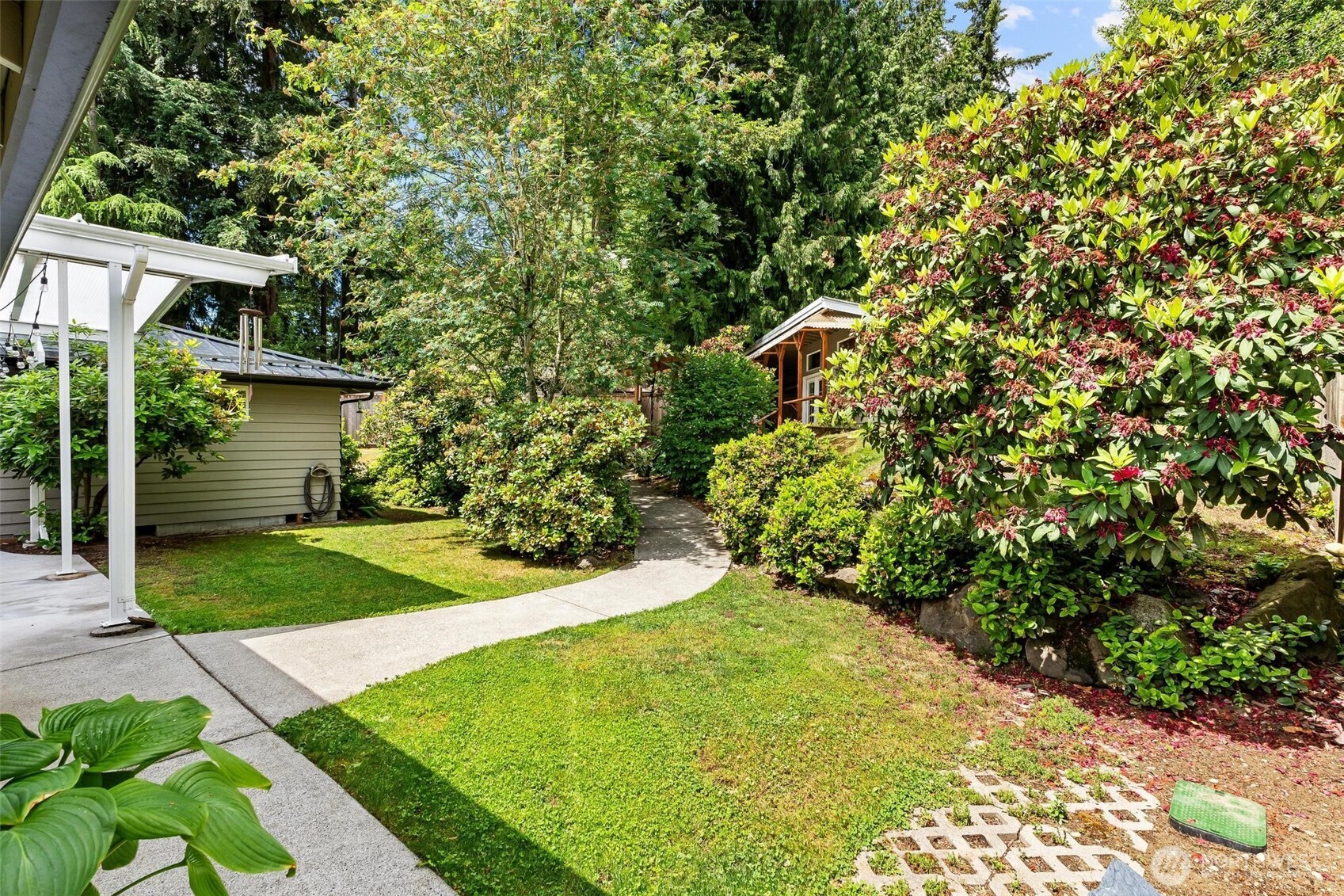 17529 93rd Avenue Northeast Bothell, WA 98011 - Photo 28 of 38