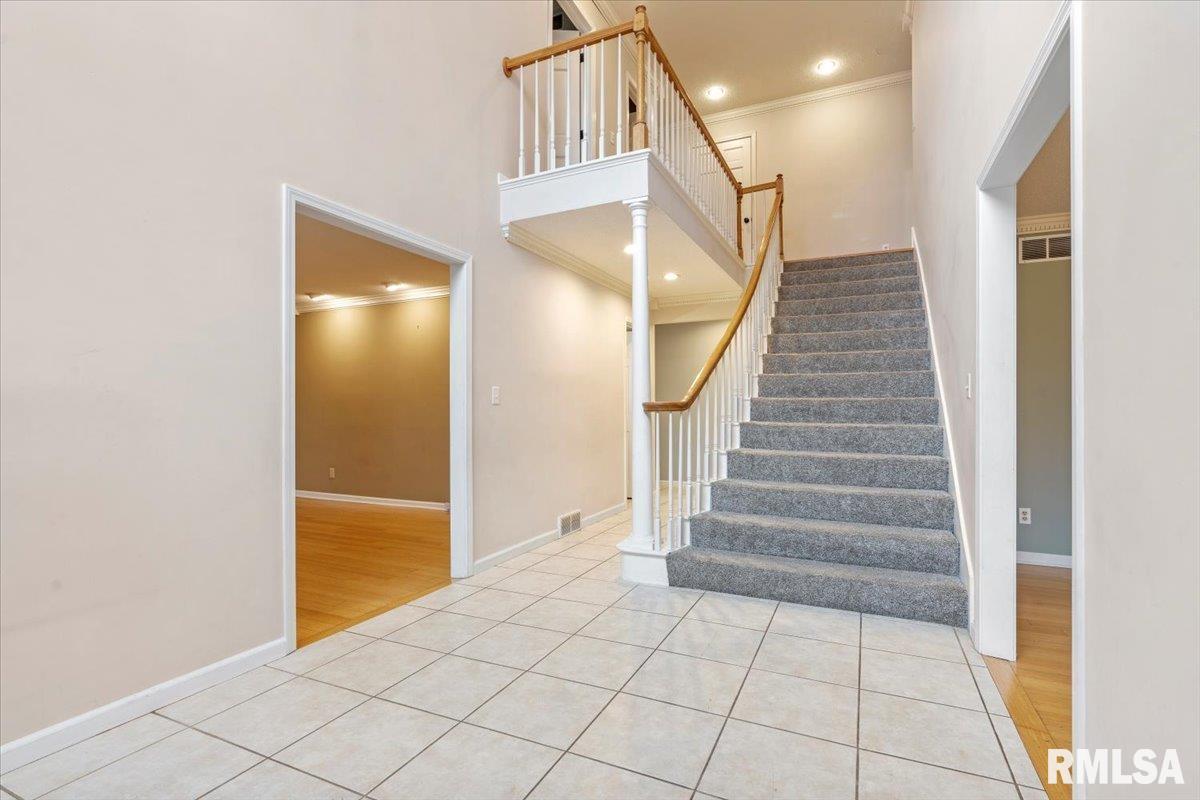 500 Clipper Road Springfield, IL 62711 - Photo 3 of 31