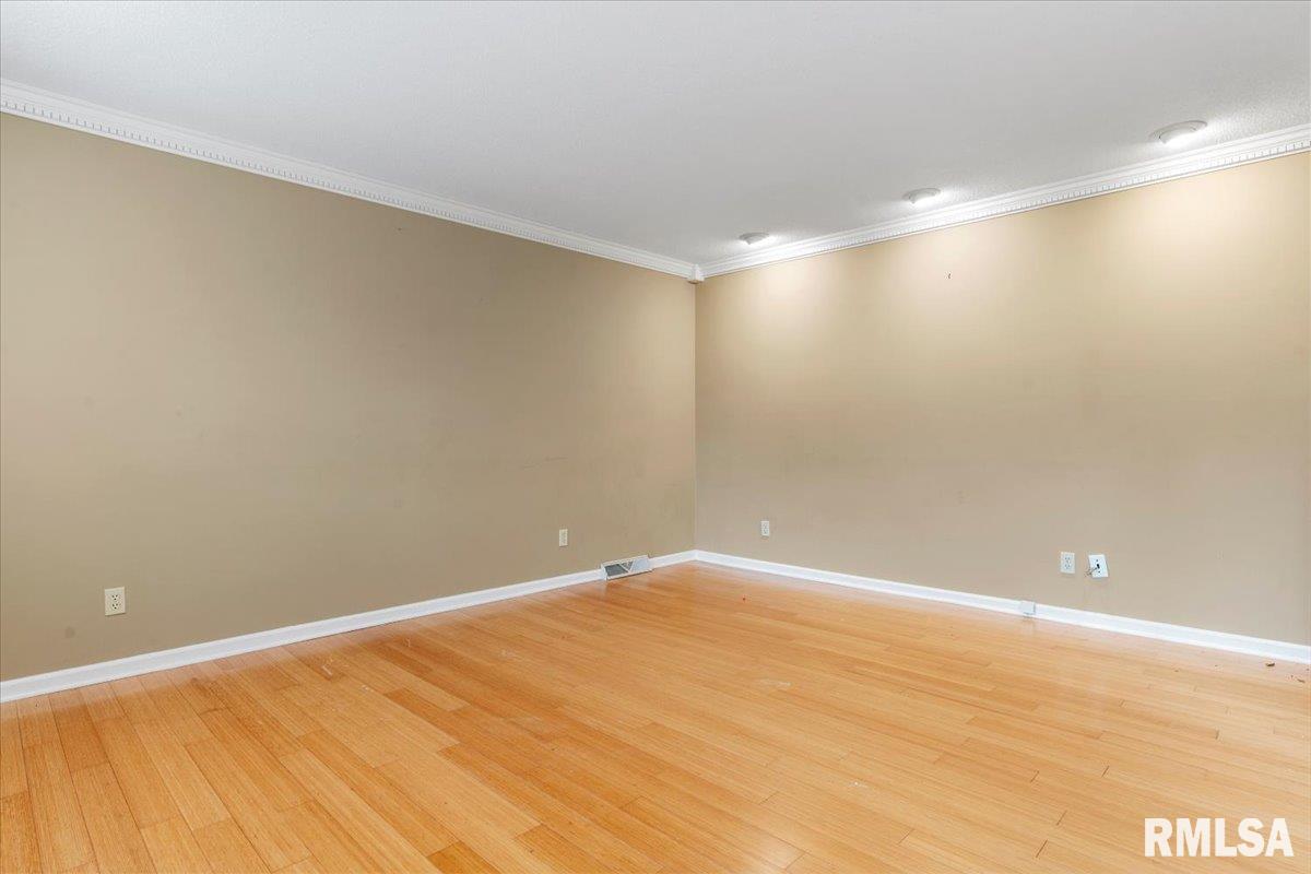 500 Clipper Road Springfield, IL 62711 - Photo 7 of 31