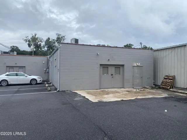 $2,200 | 1808 Boundary Street, Unit C, Beaufort, SC 29902