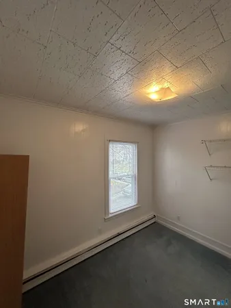 $1,525 | 73 Peck Street, Unit 2, Norwich, CT 06360