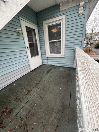 $1,525 | 73 Peck Street, Unit 2, Norwich, CT 06360