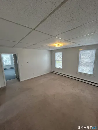 $1,525 | 73 Peck Street, Unit 2, Norwich, CT 06360