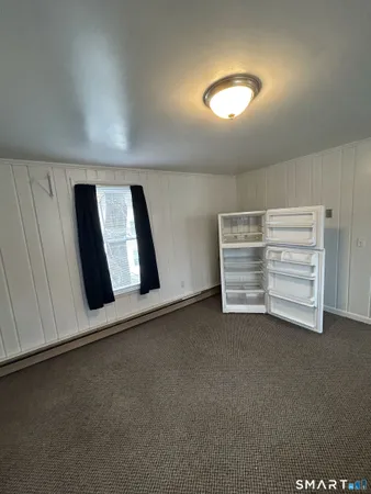 $1,525 | 73 Peck Street, Unit 2, Norwich, CT 06360
