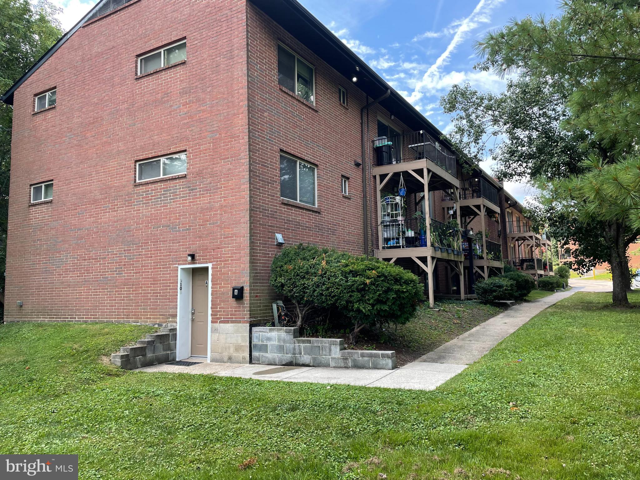 Apartment is at end of building