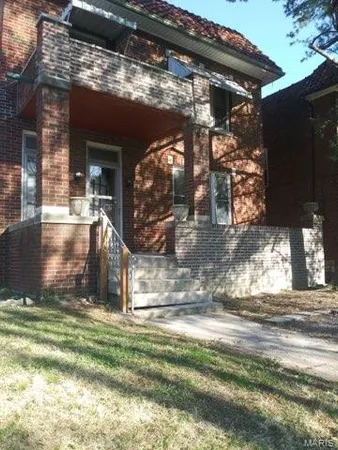 $535,000 | 1012 Commodore Drive, Richmond Heights, MO 63117