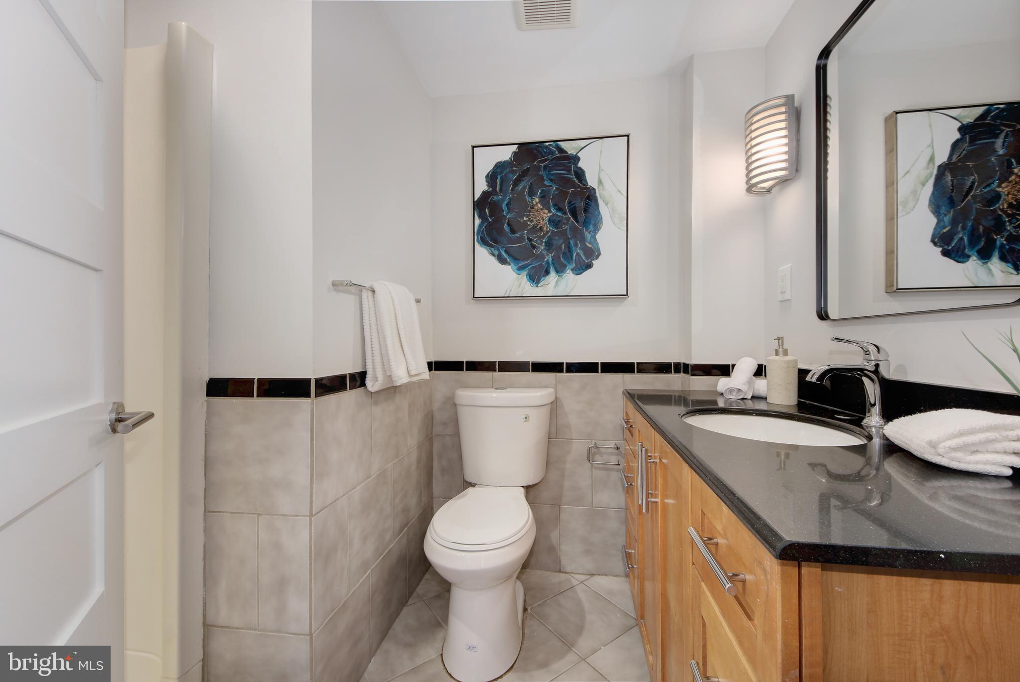 2716 Ordway Street Northwest, Unit 2 Washington, DC 20008 - Photo 17 of 50 En suite bathroom