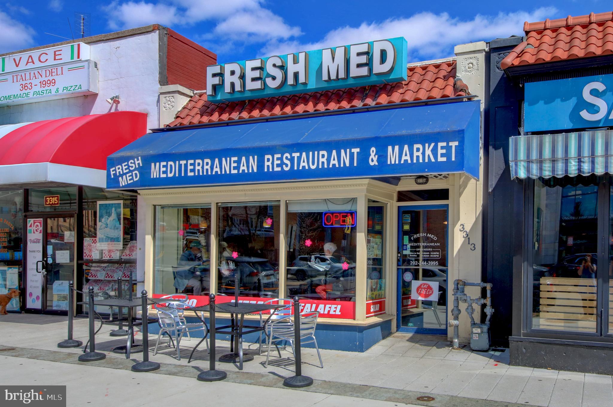 2716 Ordway Street Northwest, Unit 2 Washington, DC 20008 - Photo 29 of 50 Tons of restaurants within walking distance