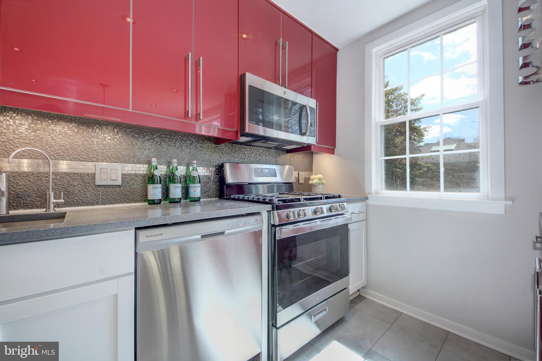 2716 Ordway Street Northwest, Unit 2 Washington, DC 20008 - Photo 10 of 50 Stainless steel appliances