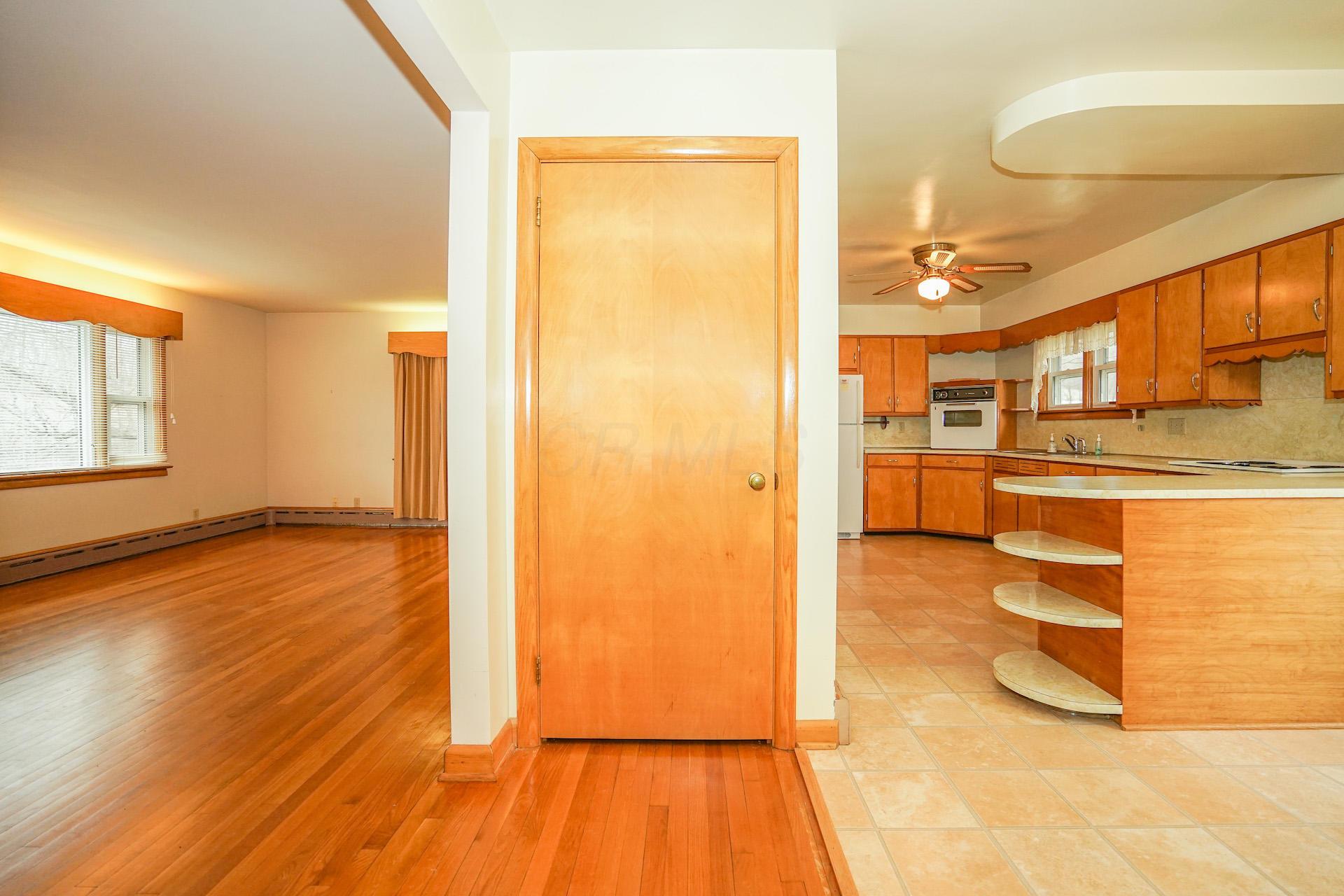 10863 Oldaker Road St. Louisville, OH 43071 - Photo 28 of 55