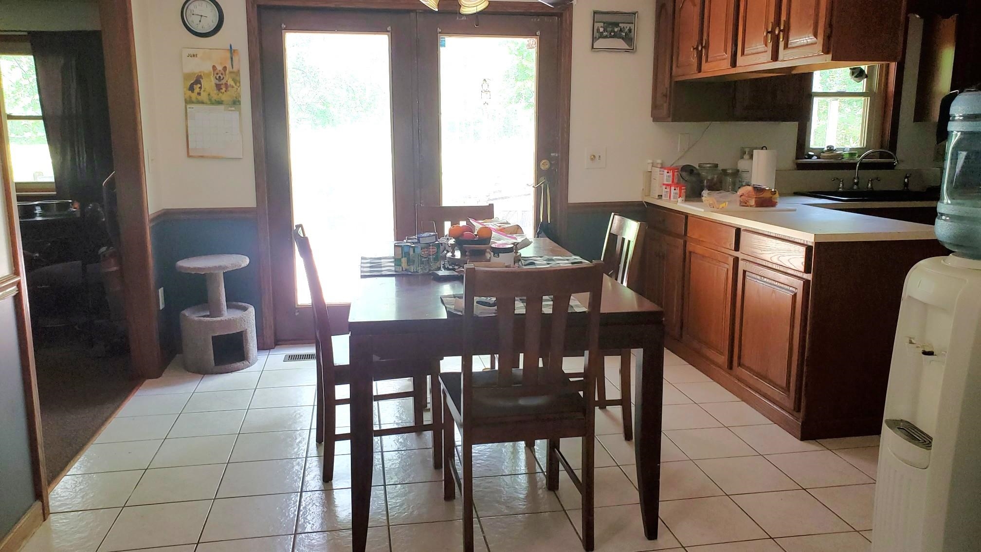 2704 West Deerfield Road Mount Pleasant, MI 48858 - Photo 5 of 47