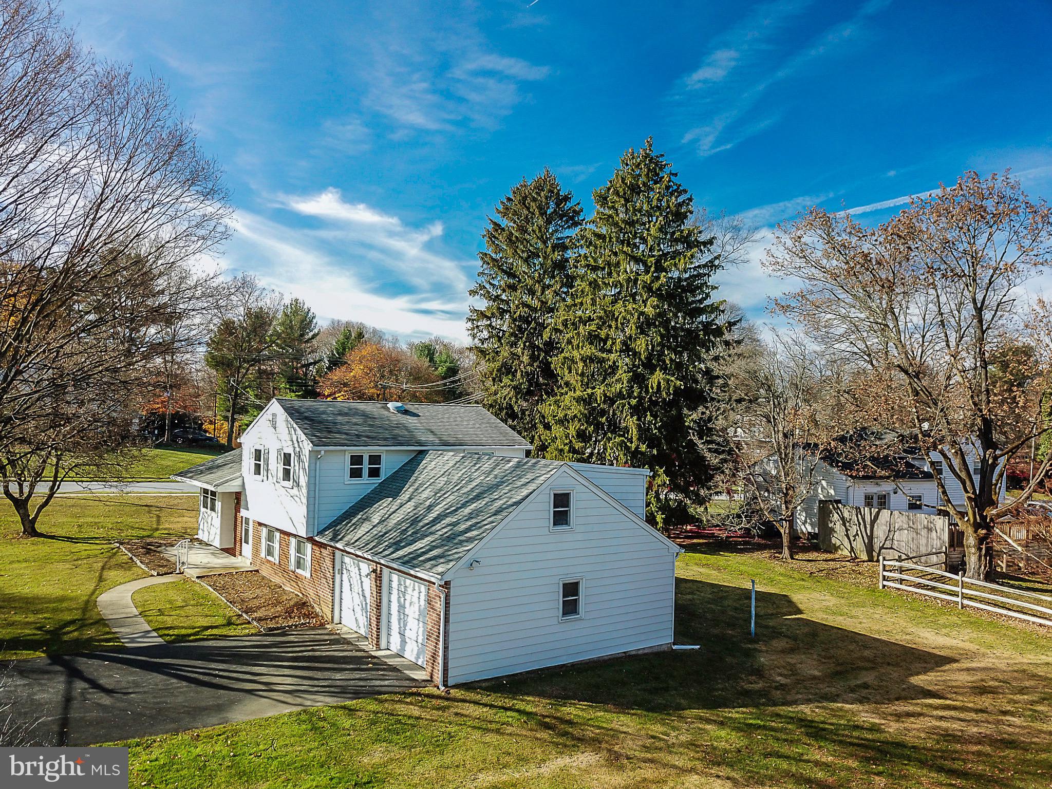 94 Princeton Road Exton, PA 19341 - Photo 3 of 27 Gallery Image 3