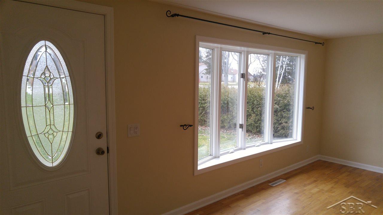 22310 Gratiot Road Merrill, MI 48637 - Photo 4 of 34 31273954-3.JPG