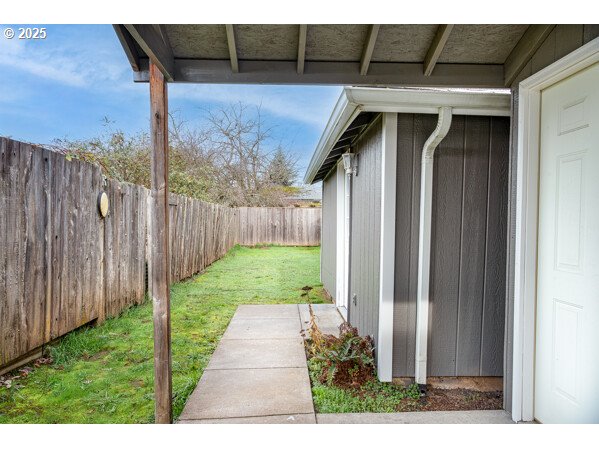 1750 Taney Street Eugene, OR 97402 - Photo 26 of 32