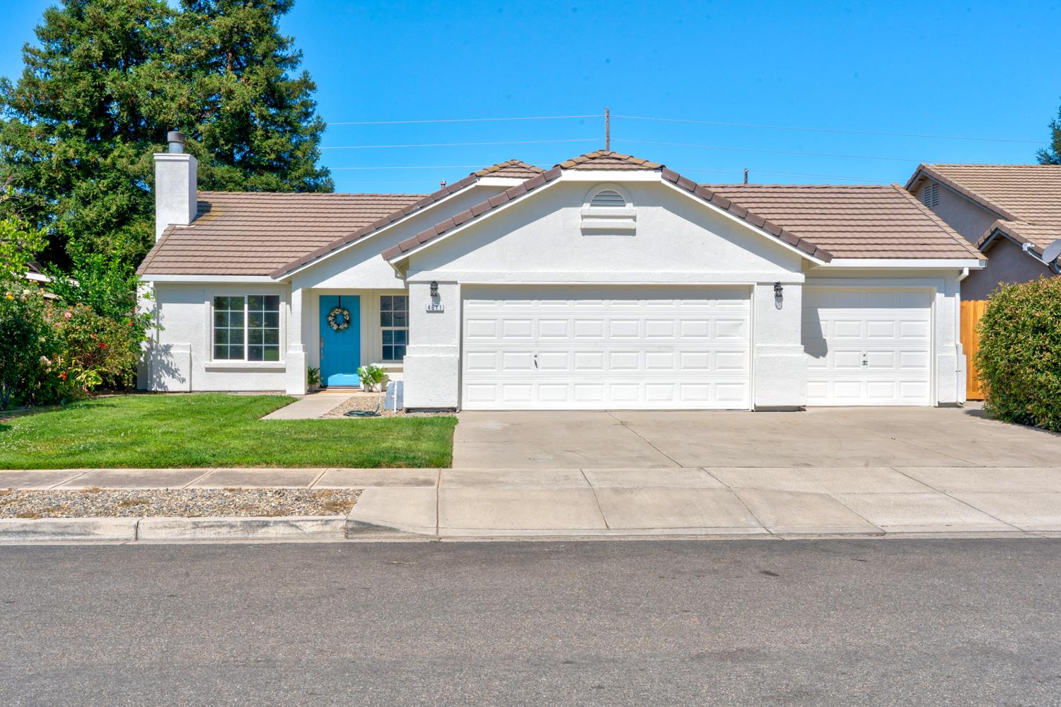 4611 Glimmer Lane Turlock, CA 95382 - Photo 3 of 45