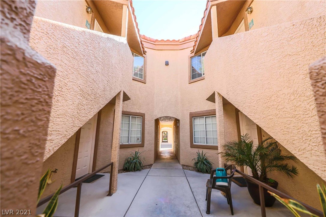 1851 Hillpointe Road, Unit 722 Henderson, NV 89074 - Photo 1 of 27 Gallery Image 1