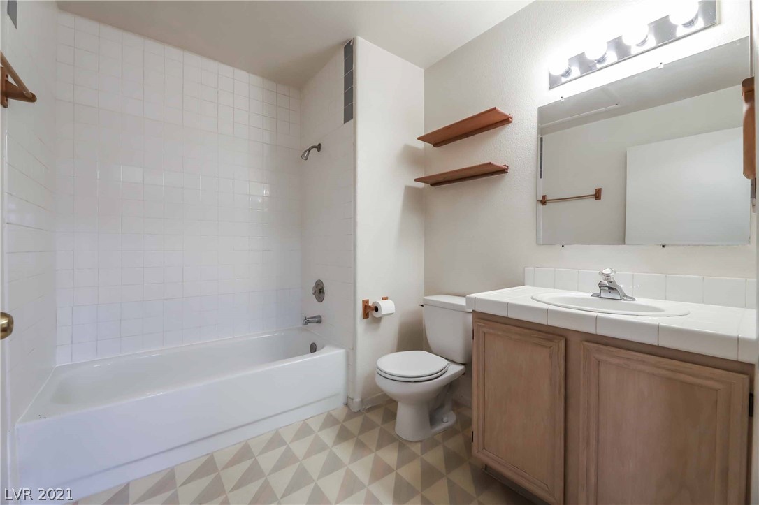 1851 Hillpointe Road, Unit 722 Henderson, NV 89074 - Photo 22 of 27 Gallery Image 22