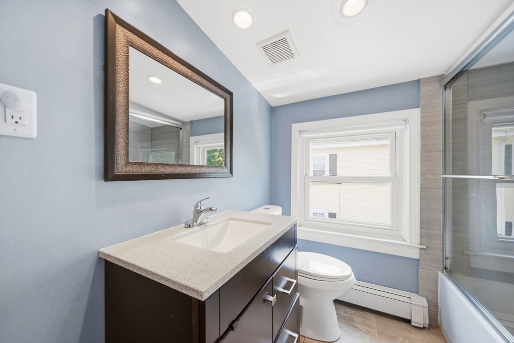 22 Cedar Street Wellesley, MA 02481 - Photo 21 of 37