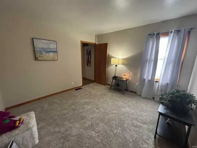 $134,900 | 402 East N Street, Galveston, IN 46932