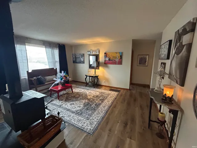 $134,900 | 402 East N Street, Galveston, IN 46932