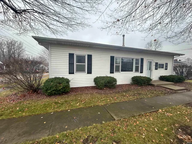 $134,900 | 402 East N Street, Galveston, IN 46932