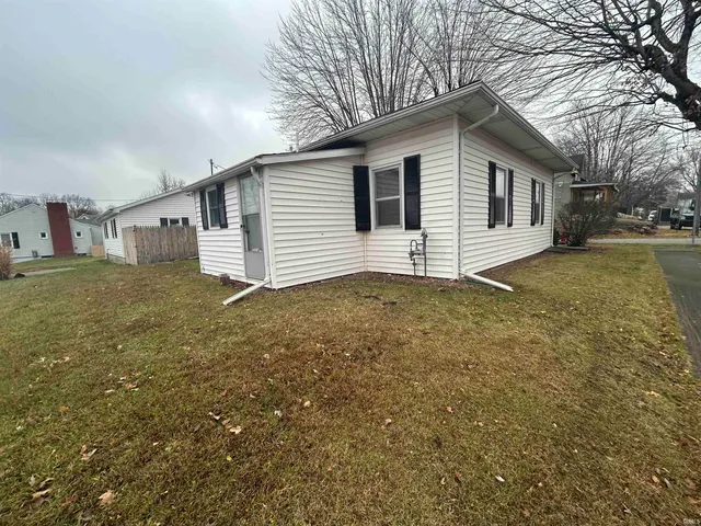 $134,900 | 402 East N Street, Galveston, IN 46932
