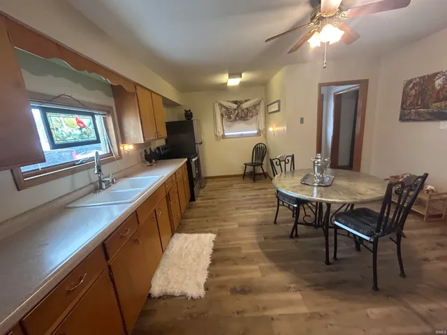 $134,900 | 402 East N Street, Galveston, IN 46932