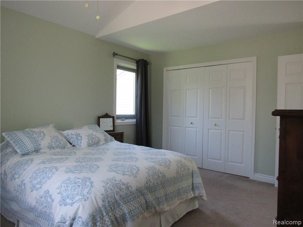 3853 Beechcrest Road Rochester Hills, MI 48309 - Photo 34 of 55