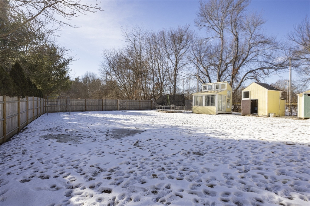 106 Longmeadow Road Taunton, MA 02780 - Photo 27 of 36 Gallery Image 27