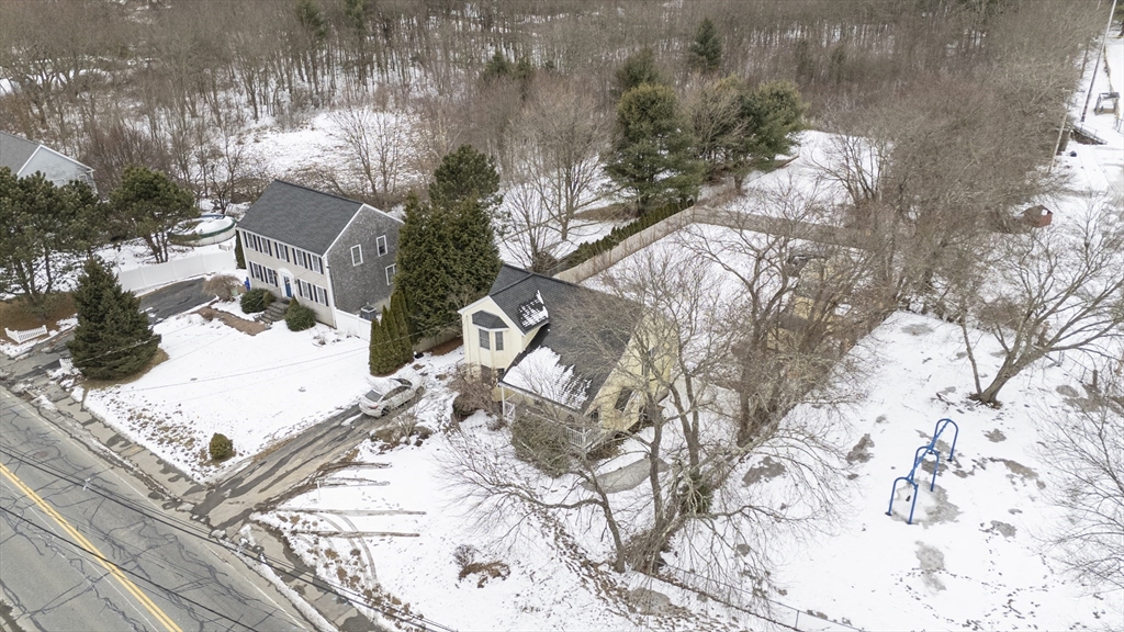 106 Longmeadow Road Taunton, MA 02780 - Photo 30 of 36 Gallery Image 30