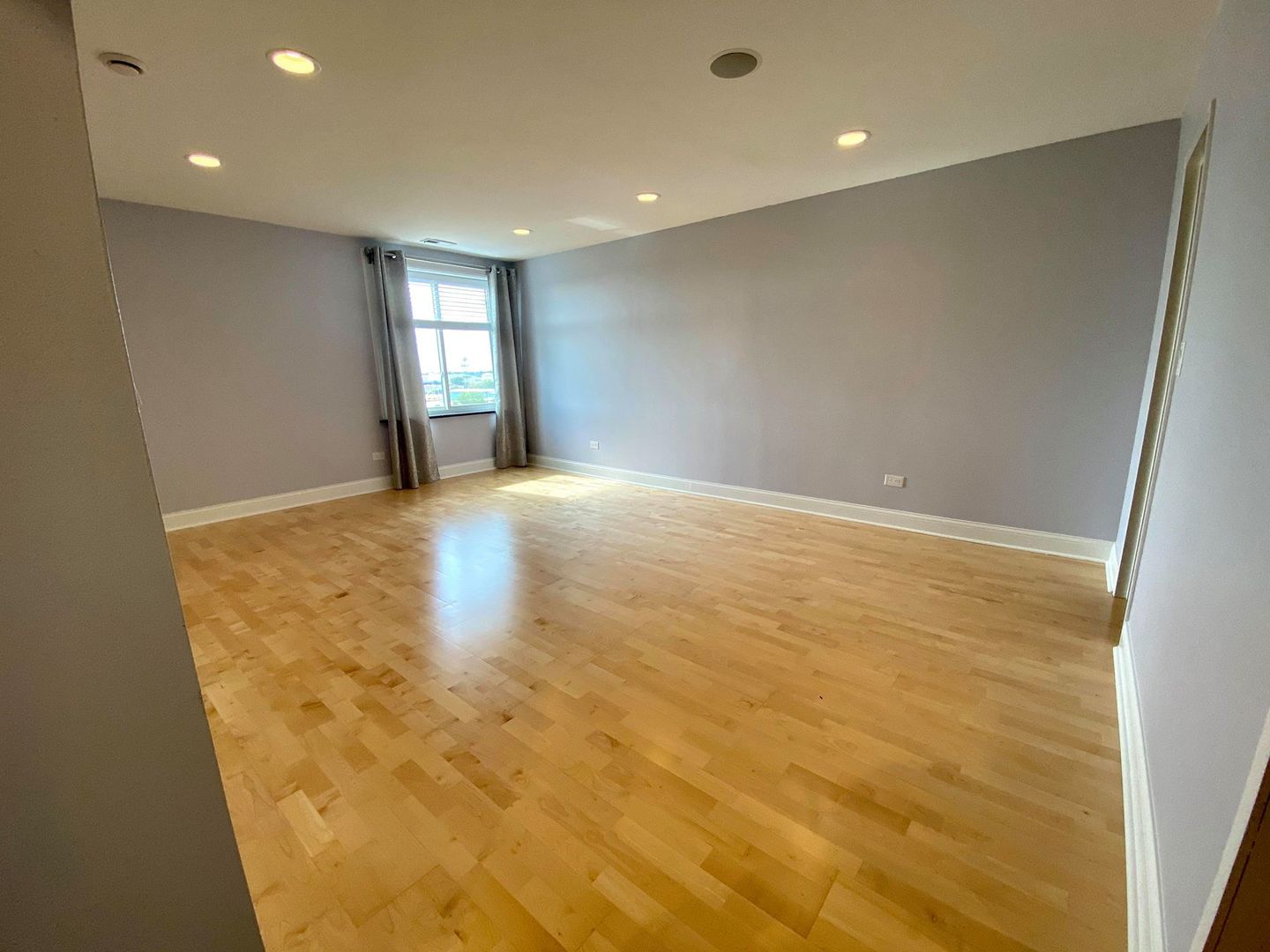 1717 West Crystal Lane, Unit 701 Mount Prospect, IL 60056 - Photo 19 of 34