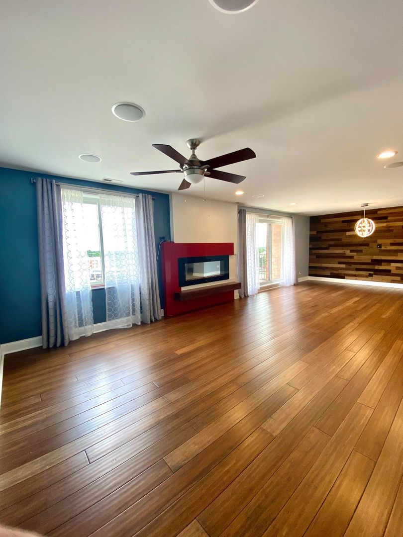 1717 West Crystal Lane, Unit 701 Mount Prospect, IL 60056 - Photo 9 of 34