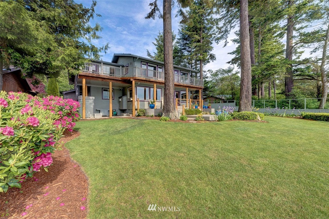 5314 West Shore Road Anacortes, WA 98221 - Photo 3 of 25 Gallery Image 3