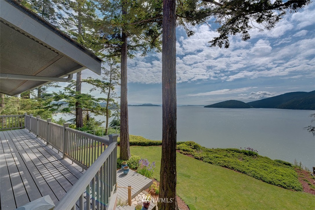 5314 West Shore Road Anacortes, WA 98221 - Photo 5 of 25 Gallery Image 5