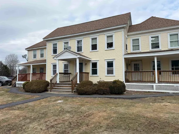 $1,600 | 22 Mace Road, Unit 3, Hampton, NH 03842