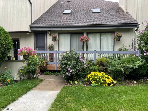 $345,000 | 20 Spencer Street, Somerset, NJ 08873