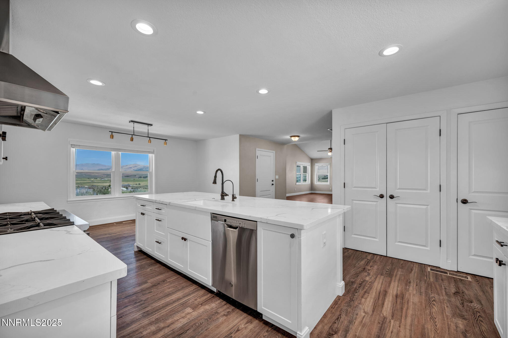 45 Arabian Way Reno, NV 89508 - Photo 11 of 52 52-web-or-mls-45-arabian-way