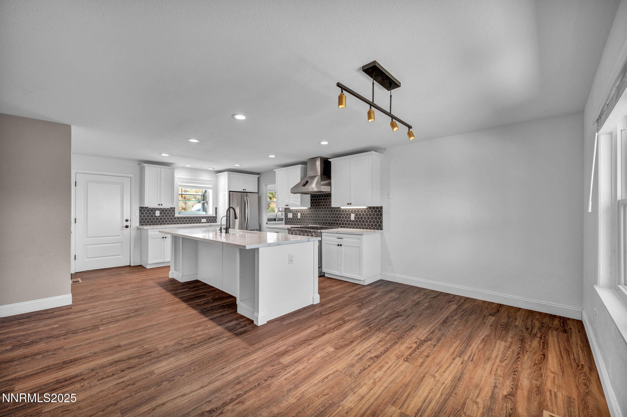 45 Arabian Way Reno, NV 89508 - Photo 14 of 52 55-web-or-mls-45-arabian-way