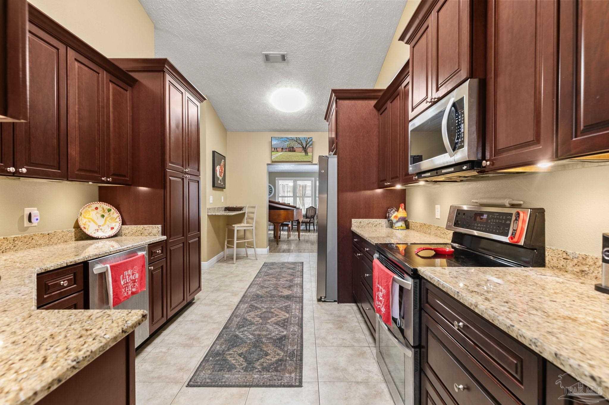 10060 Bristol Park Road Cantonment, FL 32533 - Photo 14 of 39