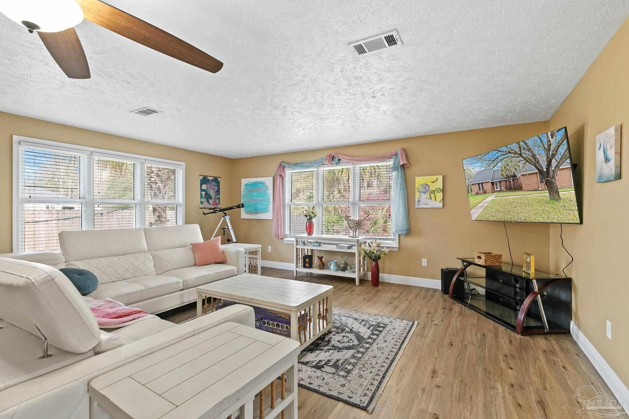 10060 Bristol Park Road Cantonment, FL 32533 - Photo 9 of 39