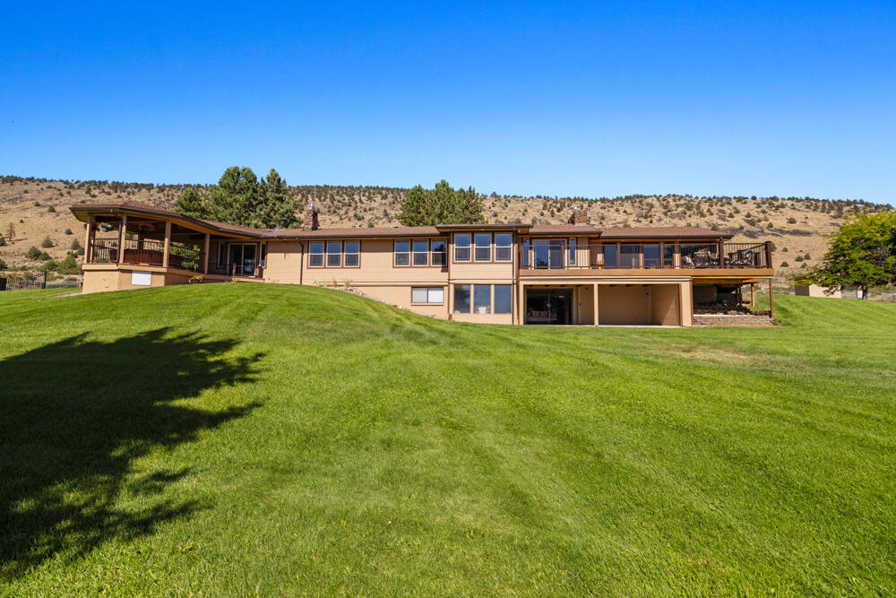 12520 Lisa Road Klamath Falls, OR 97603 - Photo 60 of 64 12520LisaRd.-78