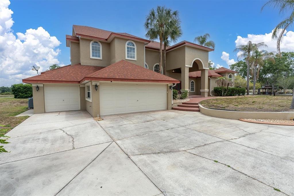 4404 Lake In The Woods Drive Spring Hill, FL 34607 - Photo 3 of 55