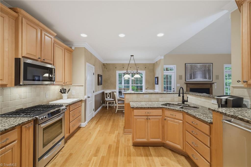 5407 Effieham Street Oak Ridge, NC 27310 - Photo 15 of 49