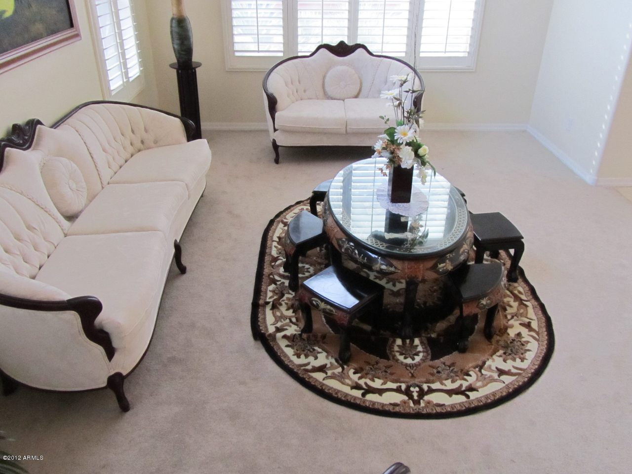 1009 South Roles Drive Gilbert, AZ 85296 - Photo 11 of 49 Formal Living Room2