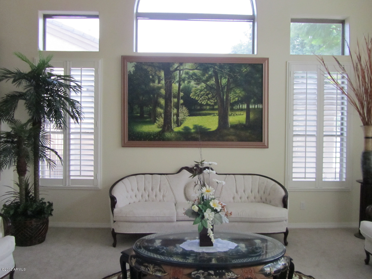 1009 South Roles Drive Gilbert, AZ 85296 - Photo 10 of 49 Formal Living Room1