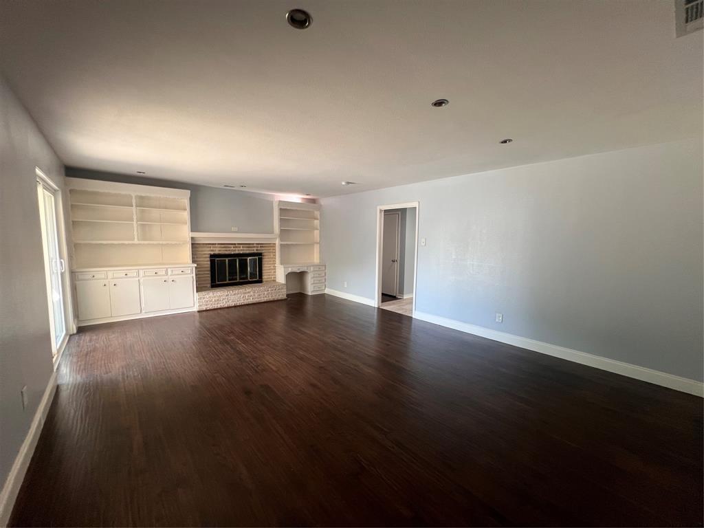 2917 Hickox Road Rowlett, TX 75089 - Photo 7 of 15