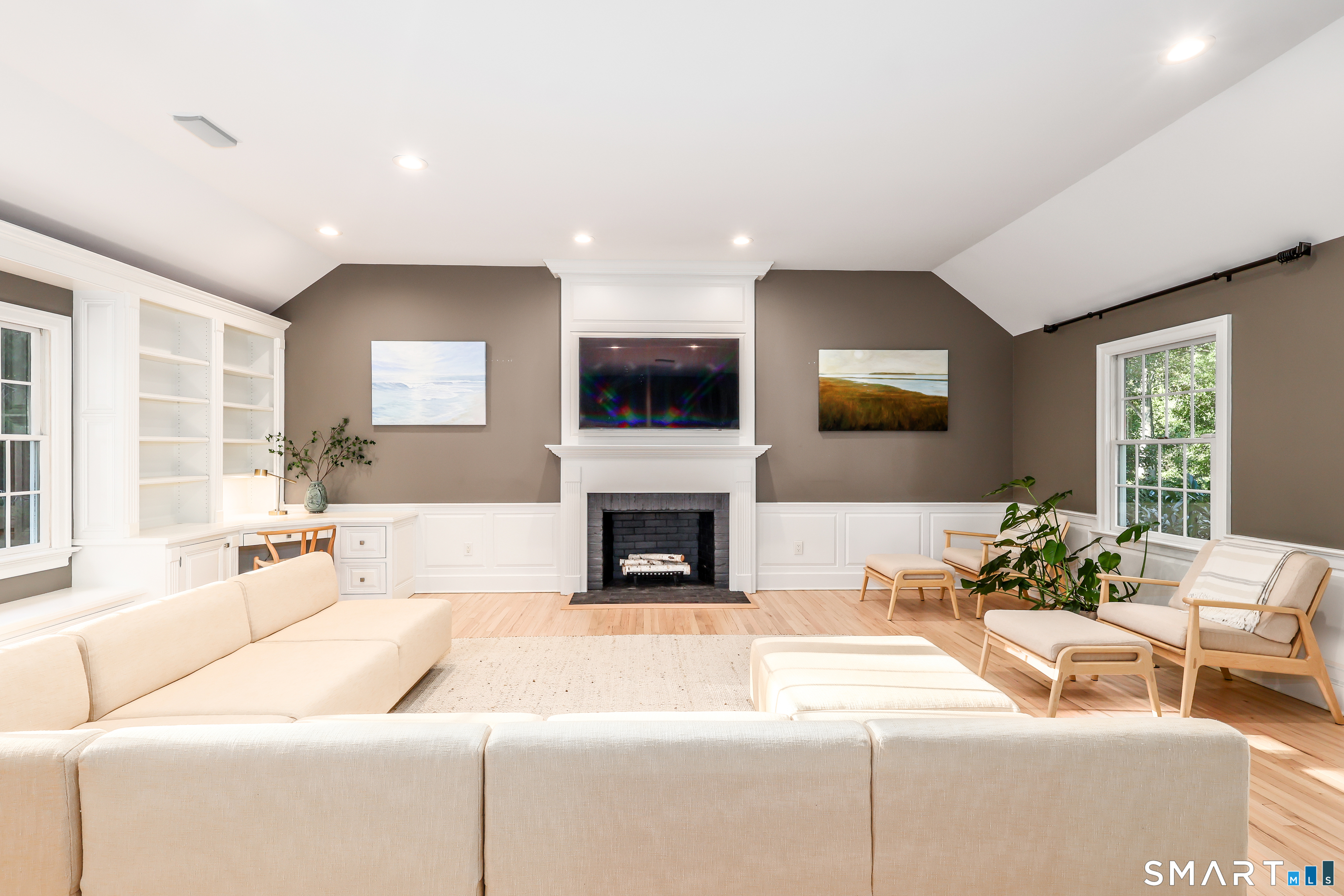 106 Silver Spring Road Wilton, CT 06897 - Photo 11 of 38 Gallery Image 11