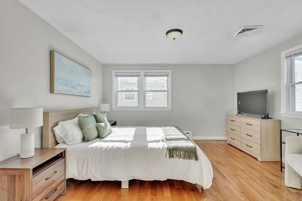 74-76 Dunboy Street, Unit 2 Boston, MA 02135 - Photo 11 of 22