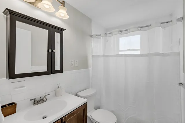 $4,200 | 74-76 Dunboy Street, Unit 2, Boston, MA 02135